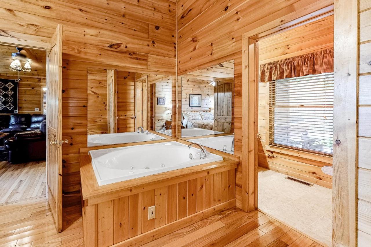 Вилла Hills Hideaway Севьервилл Экстерьер фото