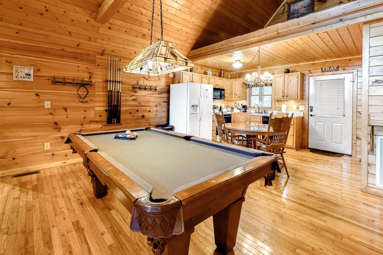 Вилла Hills Hideaway Севьервилл Экстерьер фото