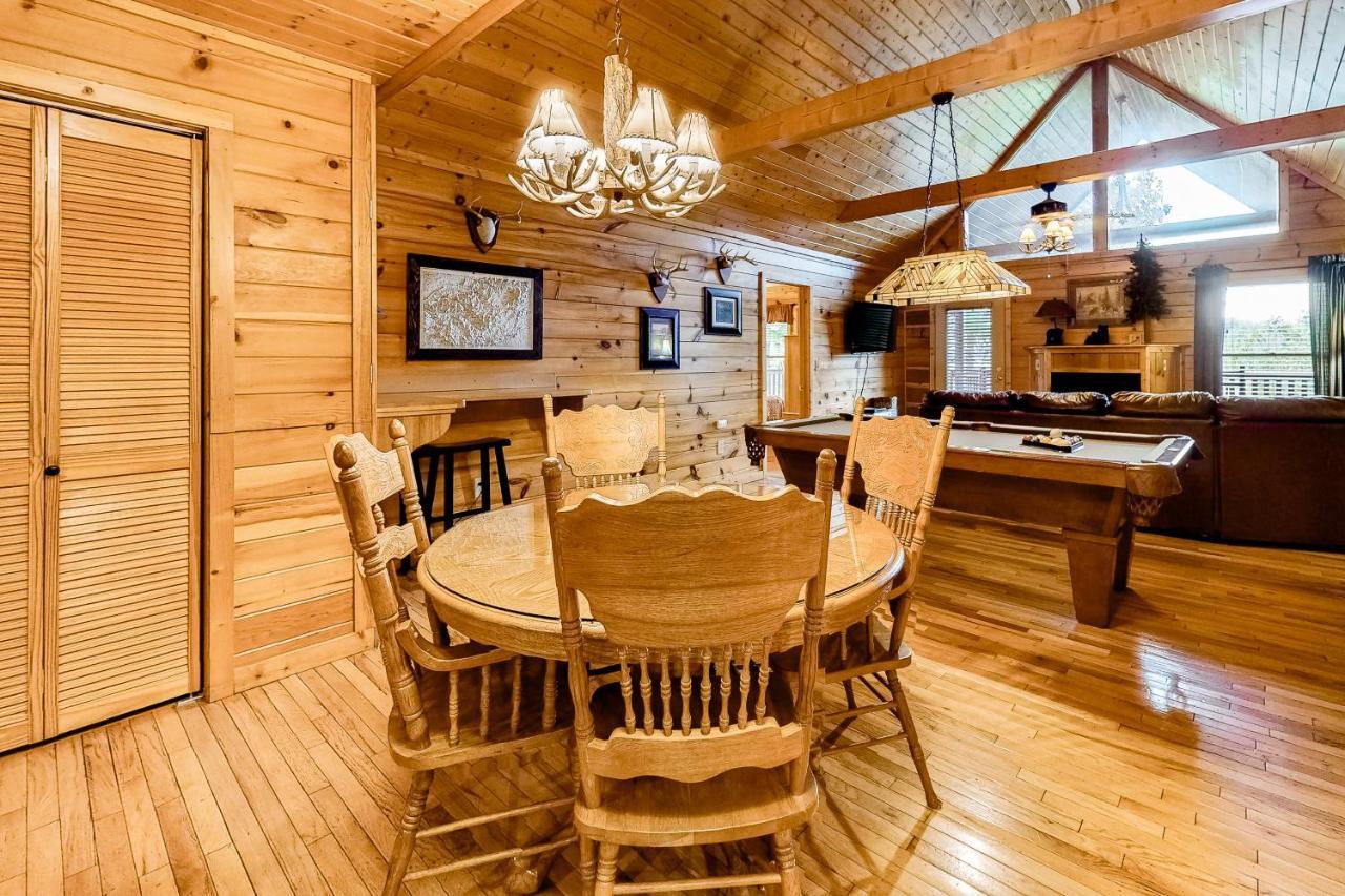 Вилла Hills Hideaway Севьервилл Экстерьер фото